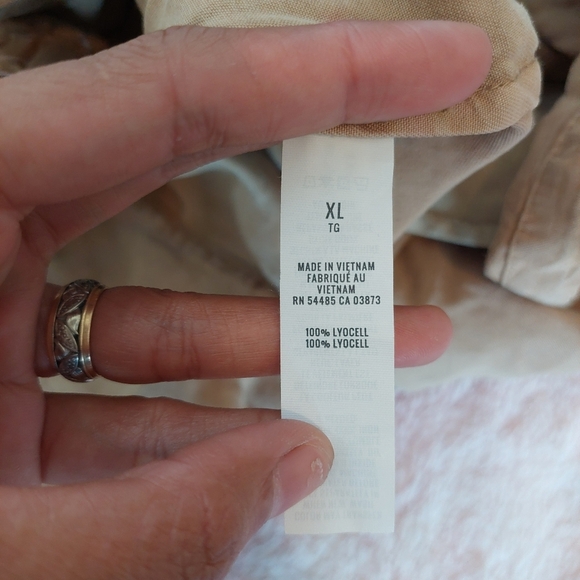 Aerie Playsuit Romper Size XL - Picture 9 of 9